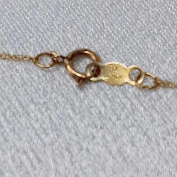 NEW 10kt yellow gold sapphire cross pendant - Picture 7 of 8